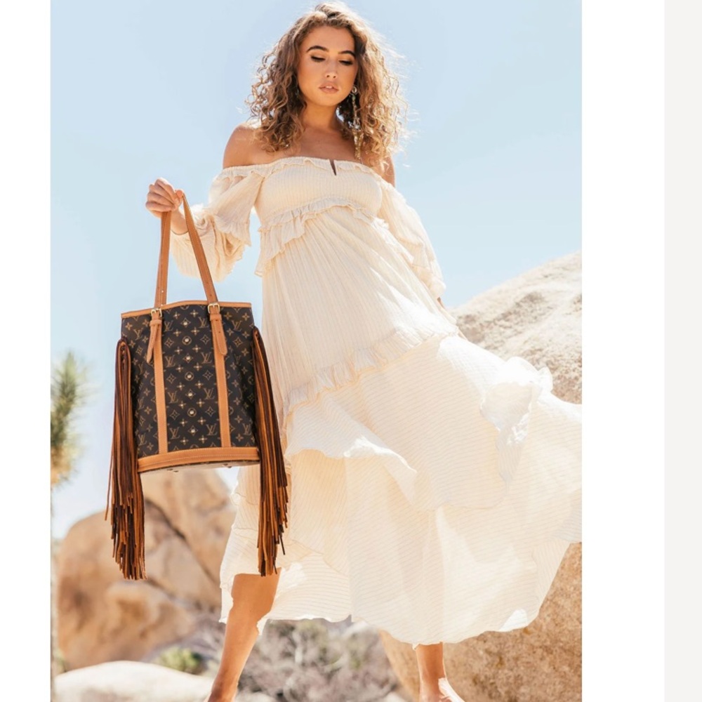 VINTAGE BOHO: French Tote with studs